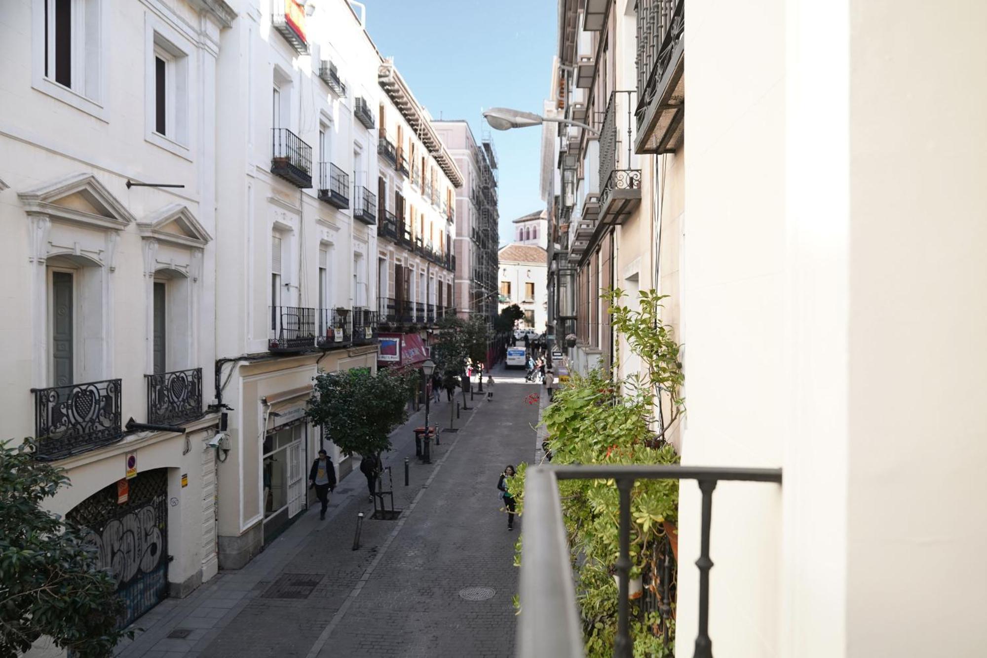 Numa Madrid Luna Екстер'єр фото